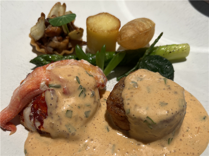 lobster and sweetbread after béarnaise sauce